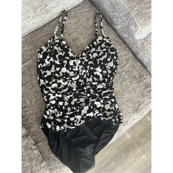 Magicsuit Hot Spot Louise size 8 new with tags swimsuit one piece beachwear - Picture 4 of 10